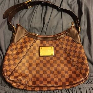 Louis Vuitton Purse